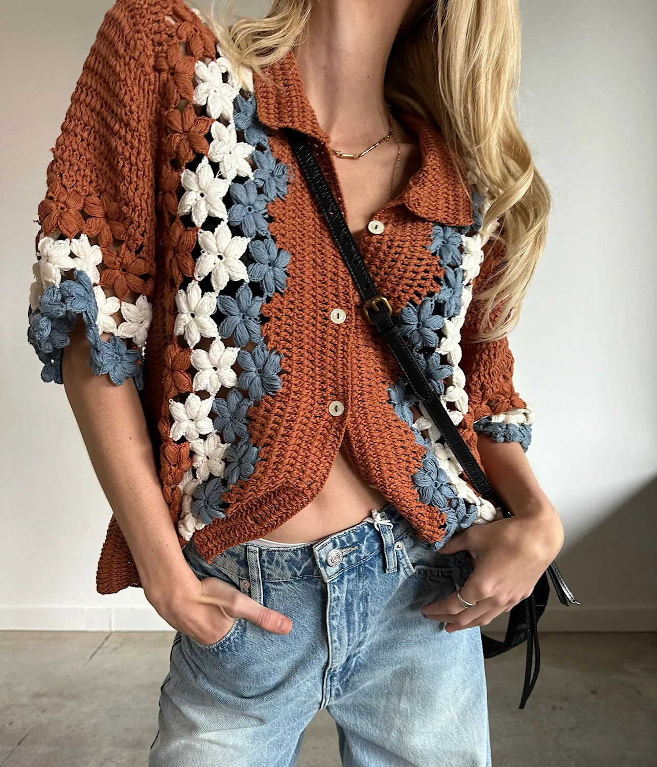 DAISY CROCHET SHIRT- MULTI