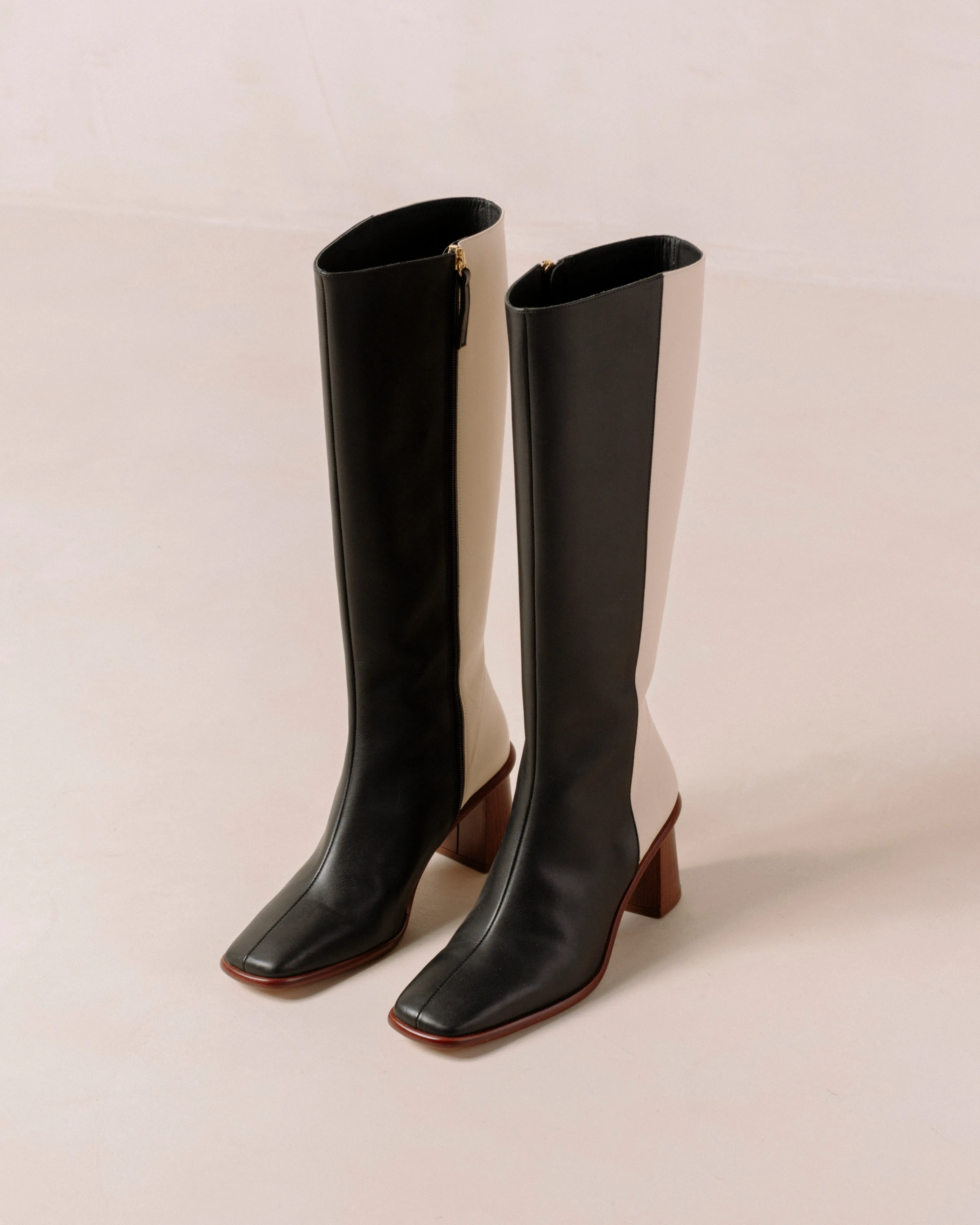 East Black Cream Boots