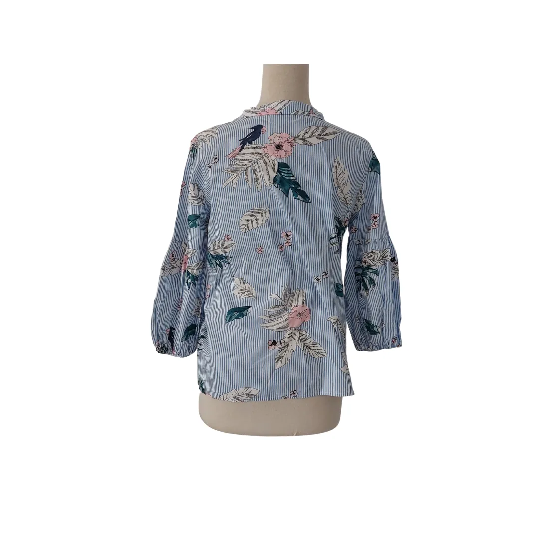 NEWear Blue Striped Floral Blouse | Gently Used |