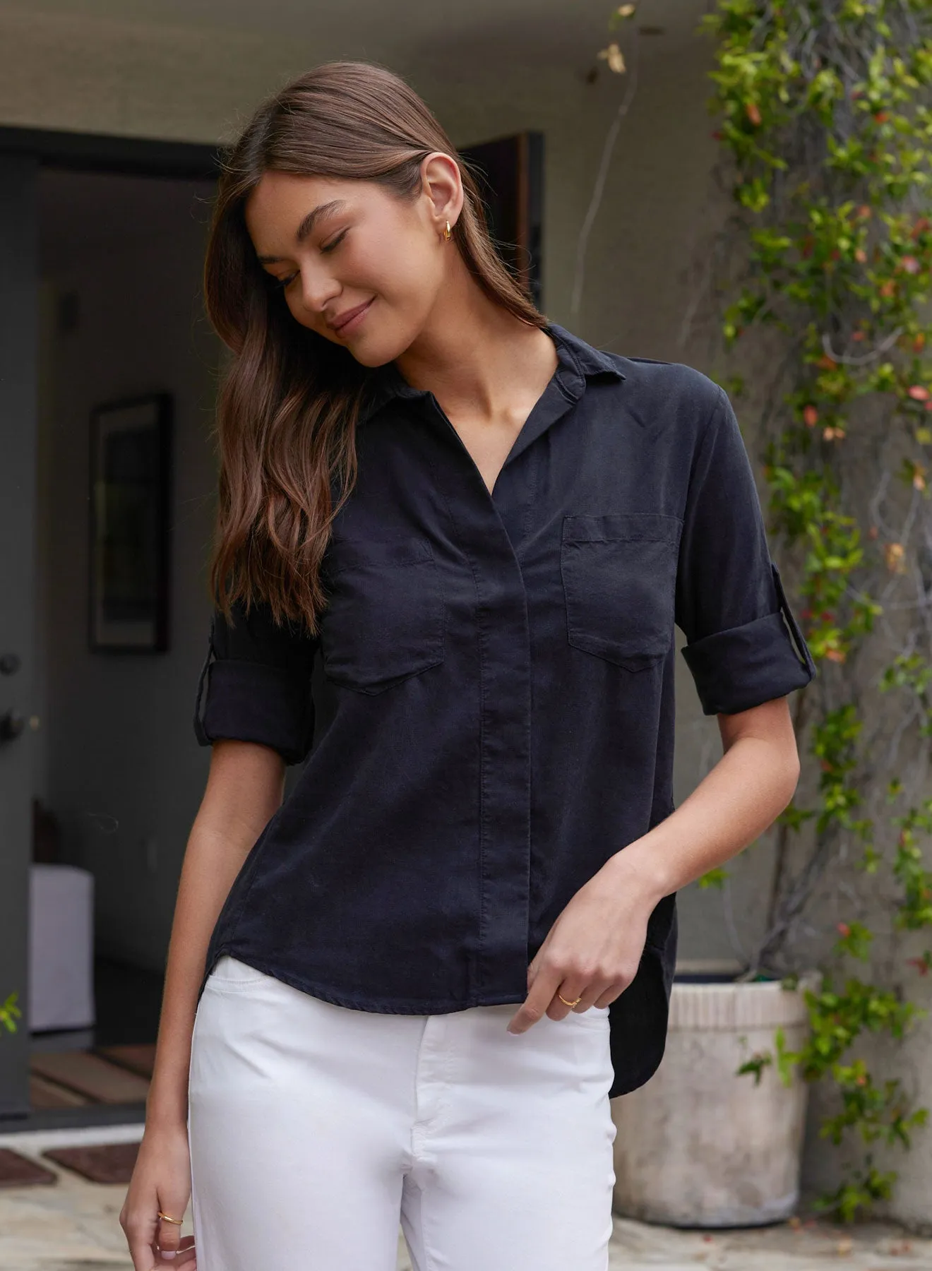 Split Back Button Down - Vintage Black